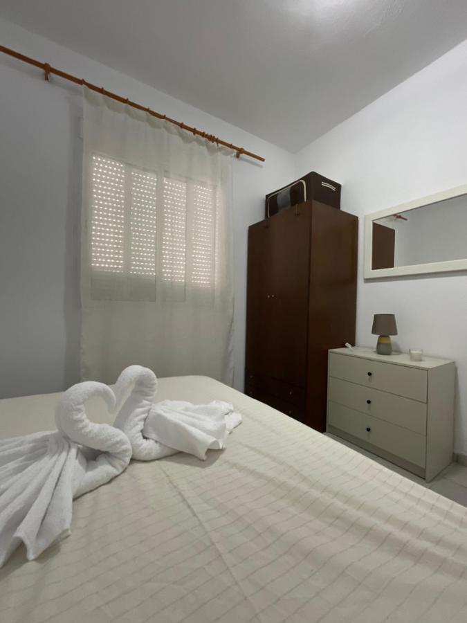 Mimi'S Apartments 波利克罗诺 外观 照片